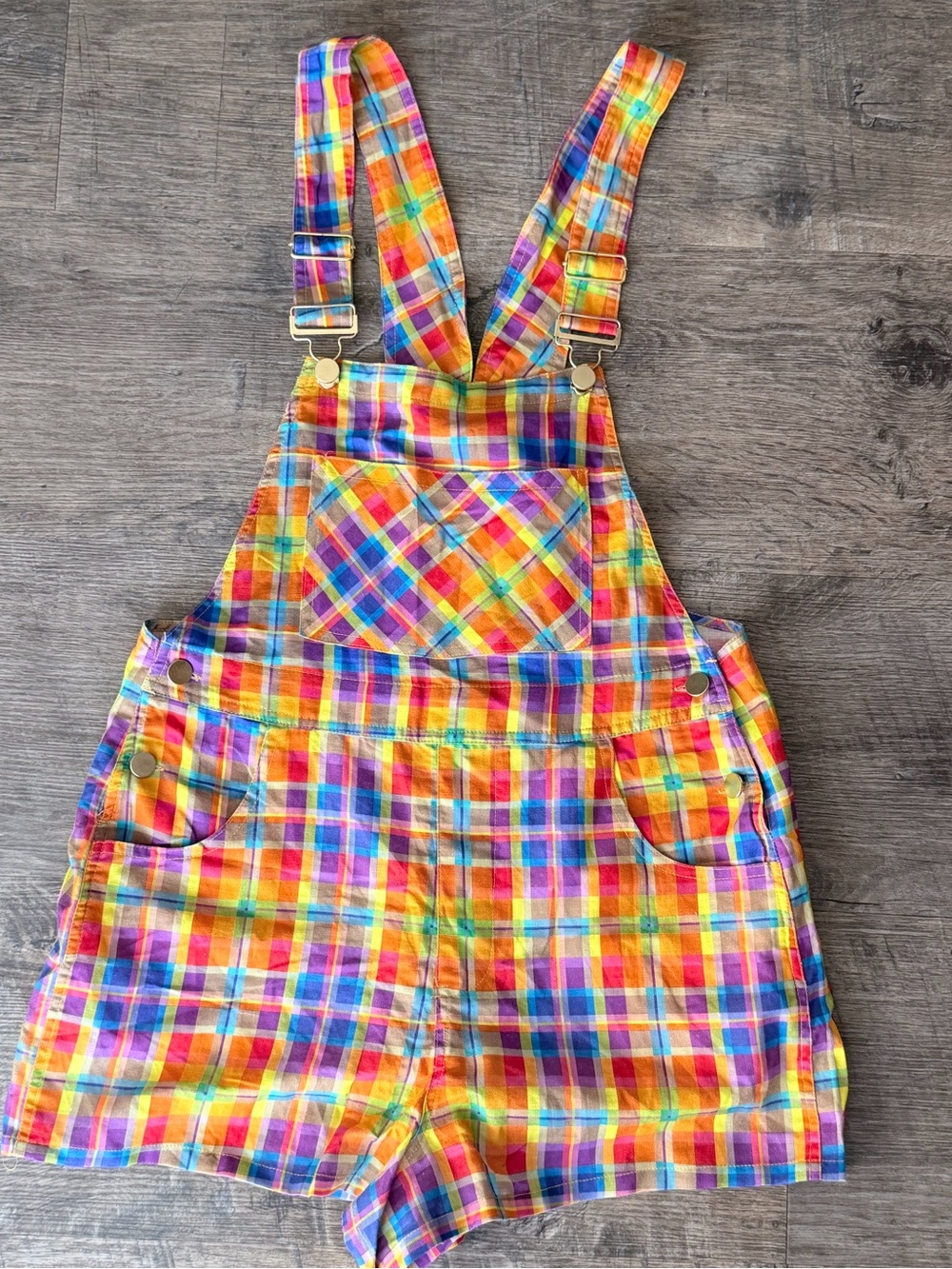 WEWOREWHAT Women’s Rainbow Plaid Overall Shortalls Size S New With Tag